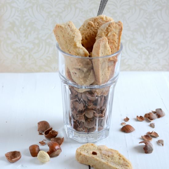 Vegan Hazelnut Biscotti - Recipe photo by vegancrossroads