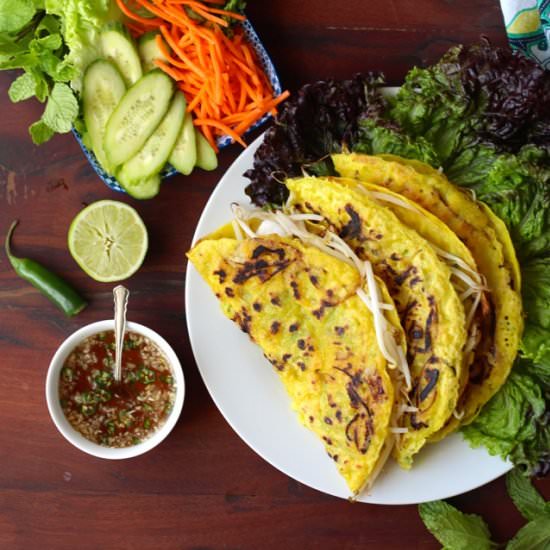 Banh Xeo – Vietnamese Crepes - Recipe photo by borrowedsalt