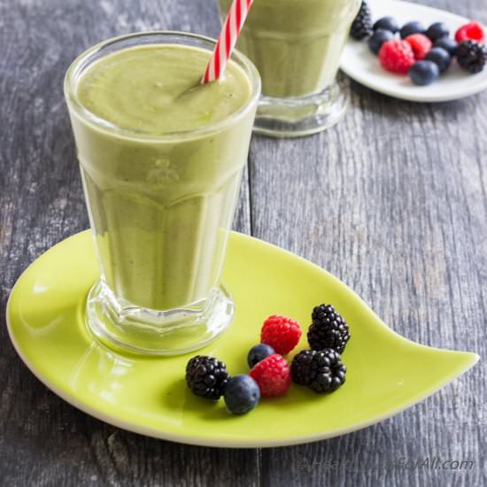 Avocado Berry Smoothie - Recipe photo by healthyeatsforall