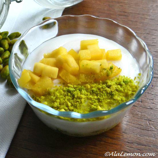 Mango and Pistachio Muhallebi - Recipe photo by Ala_lemon