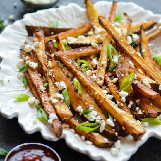 Crispy Baked Potato Fries - Recipe photo by ChefDeHome