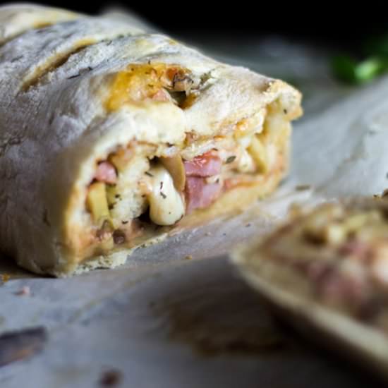 Stromboli Pizza - Recipe photo by Cuisine moi un mouton