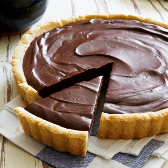 Dark Chocolate Lavender Tart - Recipe photo by I bake he shoots