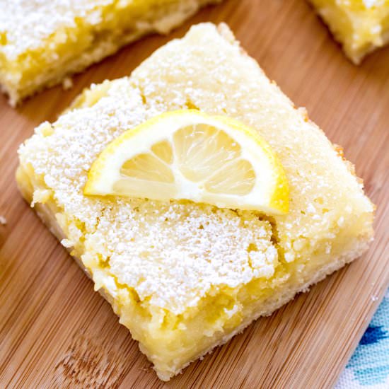 Classic Lemon Bars - Recipe photo by a latte food