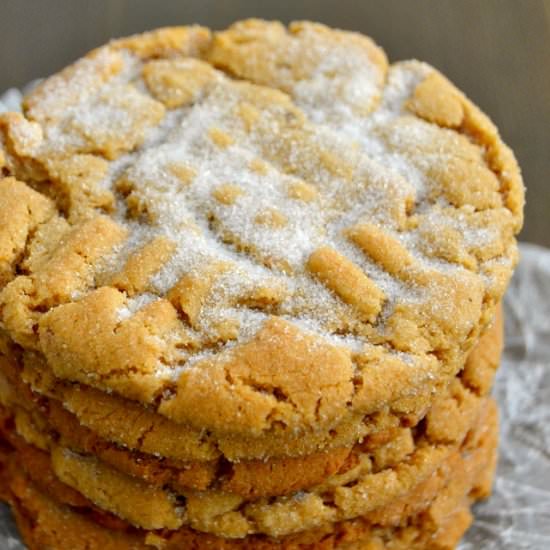 Gluten Free Peanut Butter Cookies - Recipe photo by thedomesticrebel