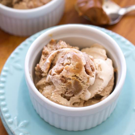 Cinnamon Dulce de Leche Ice Cream - Recipe photo by a latte food