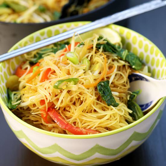 One-Pan Singapore Noodles - Recipe photo by mywifemakes