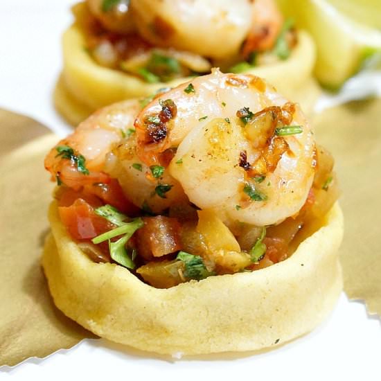 Sopes for Cinco de Mayo - Recipe photo by Fiesta Friday