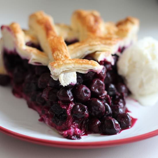 Blueberry Pie because of Suits - Recipe photo by catcookies