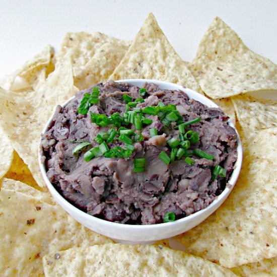 Roasted Black Bean Dip - Recipe photo by YakkaFIT
