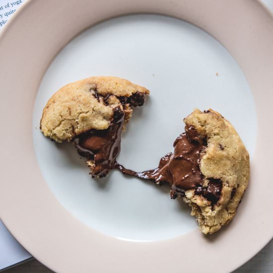 Perfect chocolate chip cookies - Recipe photo by sugarthumb