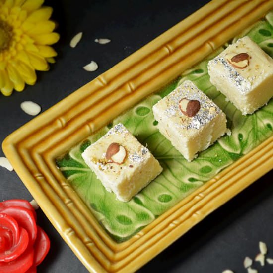 Mawa Burfi or Khoya Burfi - Recipe photo by ruchiskitchen