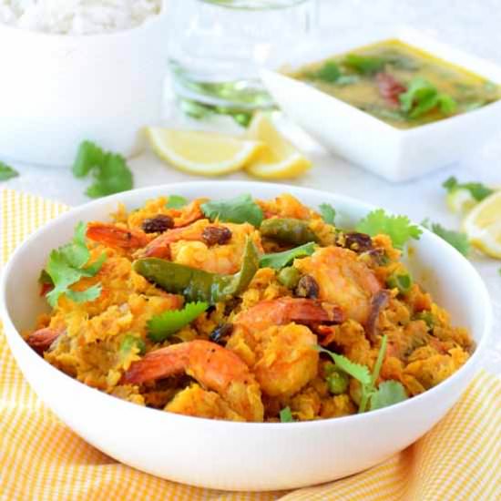 Cabbage with Shrimp Curry - Recipe photo by Eat as you Like