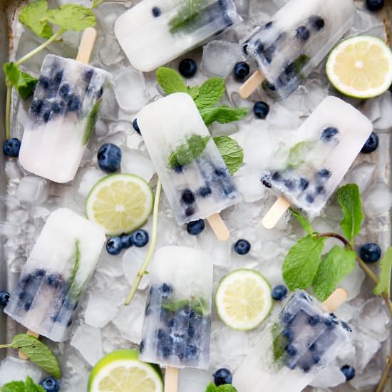 Blueberry Mojito Popsicles - Recipe photo by broma bakery