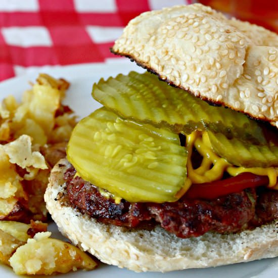 Zesty Burger with Hidden Veggies - Recipe photo by ArtsCrackers