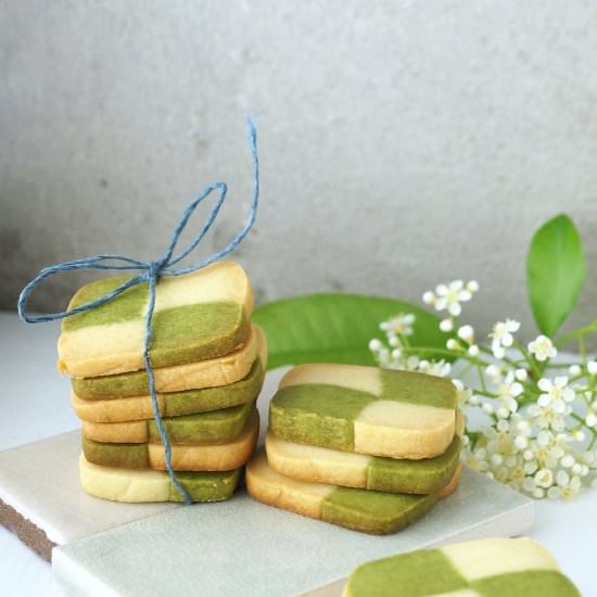 Matcha Checkerboard Shortbread - Recipe photo by misshangrypants
