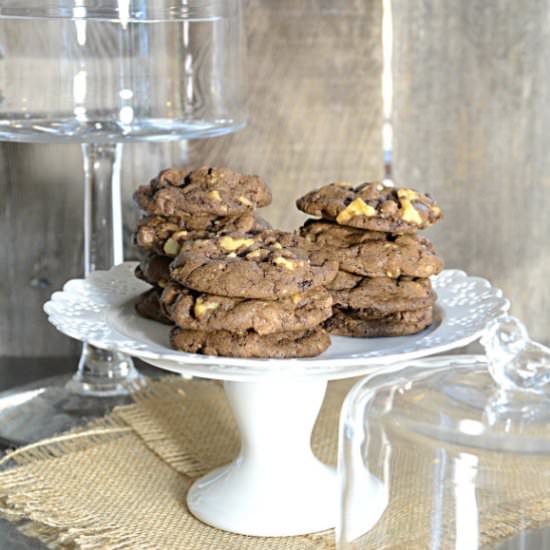 Chocolate Chocolate Chip Cookies - Recipe photo by Kitchengetaway