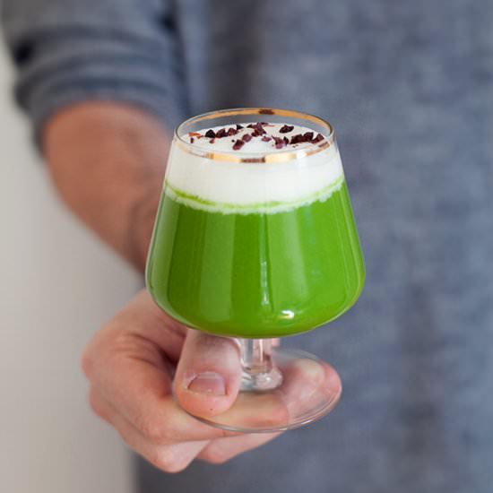 Basic green smoothie - Recipe photo by jernejkitchen