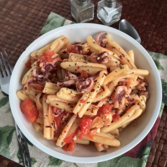 Calamari Casarecce with Wine Sauce - Recipe photo by savourthesenses