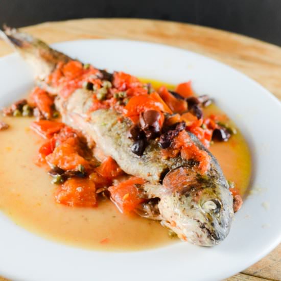 Freshly Caught Whole Trout - Recipe photo by foodefile