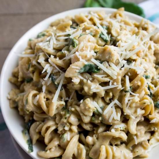 Skinny Chicken Spinach Alfredo - Recipe photo by simplegreenmoms