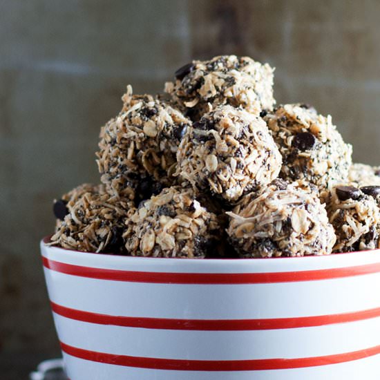 Chocolate and Coconut Granola Bites - Recipe photo by kimshealthyeats