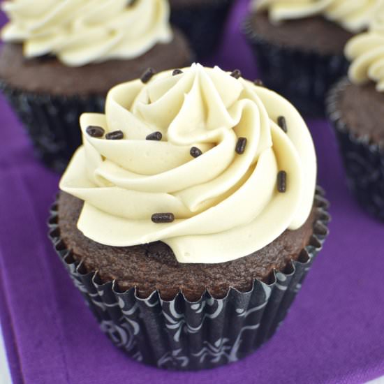 Kahlua Frosting - Recipe photo by revamperate