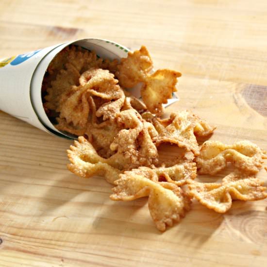 Pasta chips - Recipe photo by Miamivores