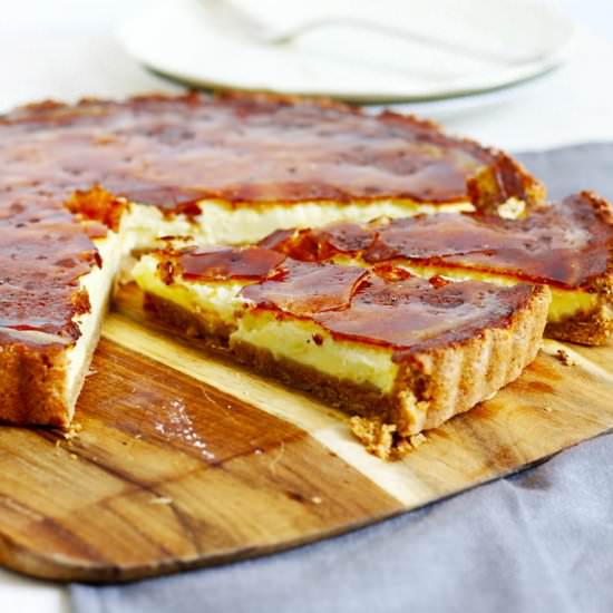 Crème Brûlée Cheesecake - Recipe photo by baketotheroots