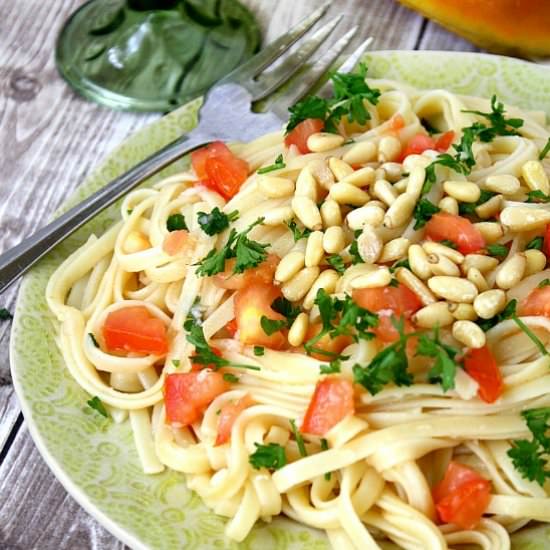 Lemon Garlic Linguine - Recipe photo by thehealthyfamilyandhome