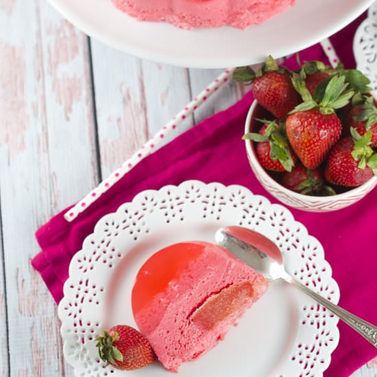 Magic Strawberry Jell-O Cake - Recipe photo by tiffanybendayan