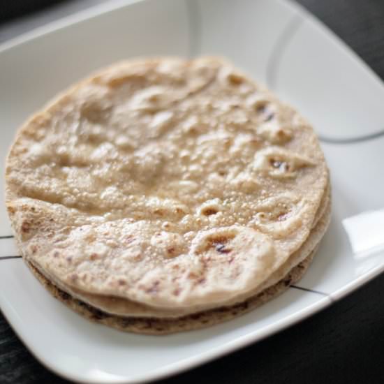 How to make Roti (Indian Flatbread) - Recipe photo by TurmericMeCrazy