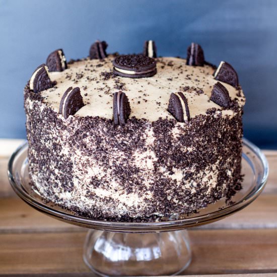 Chocolate Peanut Butter Oreo Cake - Recipe photo by a latte food