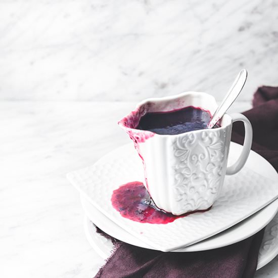 Mixed berry syrup - Recipe photo by cubesnjuliennes