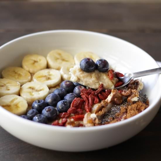 5 minute oatmeal - Recipe photo by madebychoices