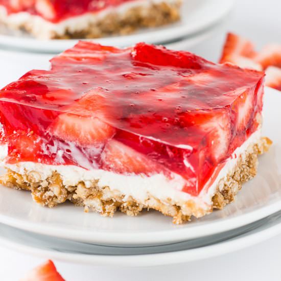 Strawberry Pretzel Bars - Recipe photo by Deliciously Sprinkled