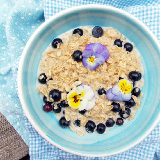 Coconut Blueberry Oatmeal - Recipe photo by havocinthekitchen
