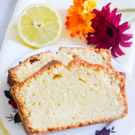 Lemon Drizzle Cake - Recipe photo by Cakes By Chichi