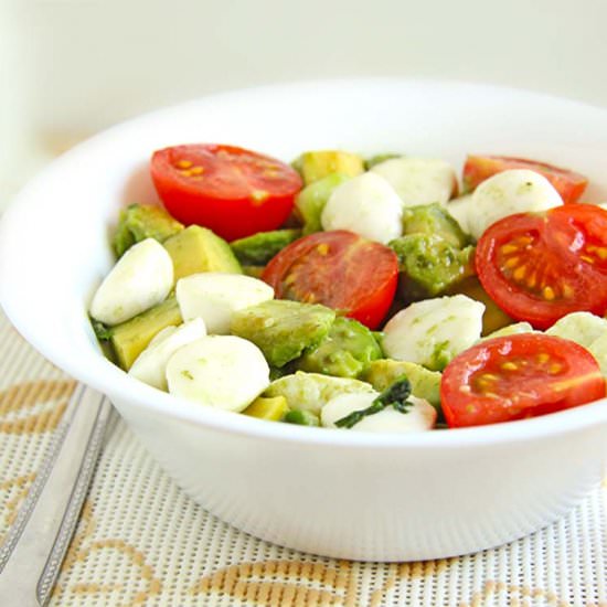 Avocado Salad with Tomato Cucumber - Recipe photo by cakescottage