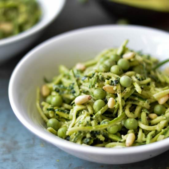 Courgette Noodles with Kale Pesto - Recipe photo by Nyoutritious