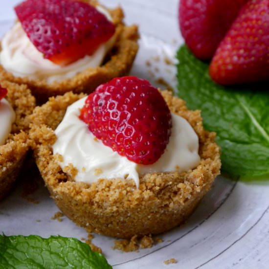 Mini Strawberry Mascarpone Tarts - Recipe photo by mybaconwrappedlife