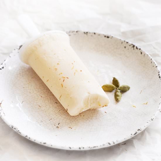 Frozen Yogourt Kulfi Pops - Recipe photo by TurmericMeCrazy