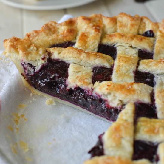 Blueberry Pie - Recipe photo by SprinkledWithJules