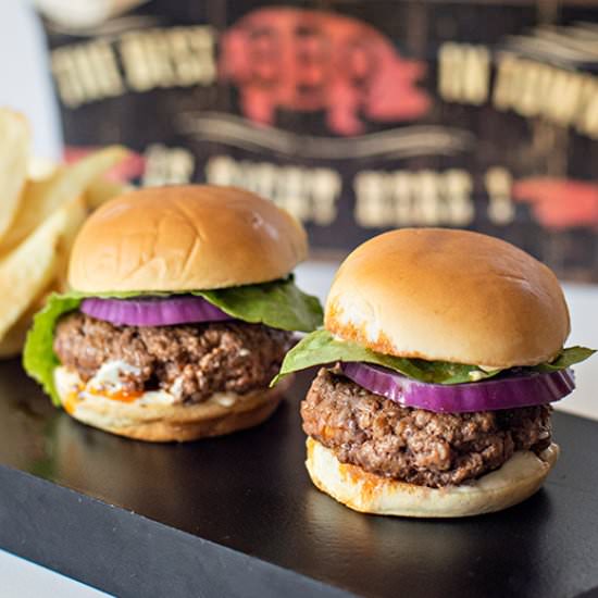 Beef sliders with chipotle mayo - Recipe photo by Adore Foods