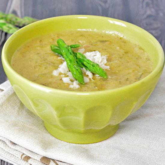 Asparagus Soup with Bacon and Parmesan - Recipe photo by FoodieandWine.com