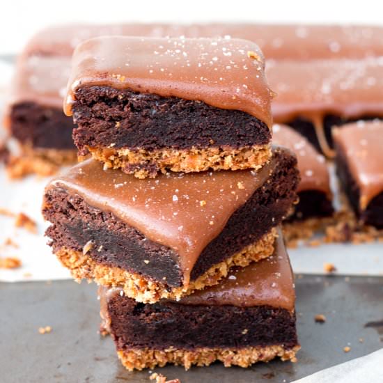 Salted Caramel Pretzel Brownies - Recipe photo by thebrickkitchen