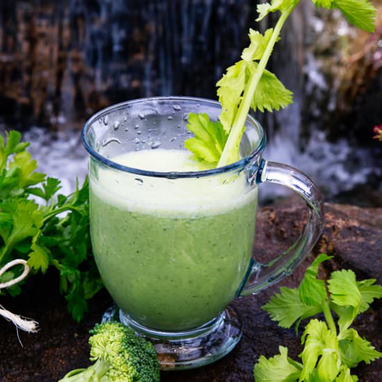 Green Smoothie - Recipe photo by GlamorousBite