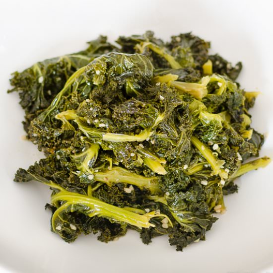 Kale Greens and Garlic - Recipe photo by TwistedTastes