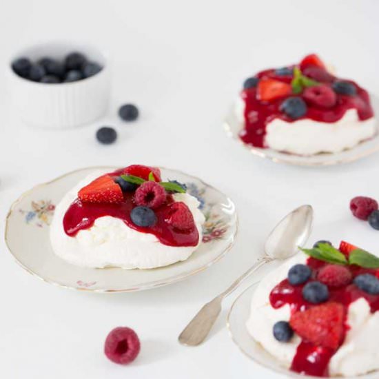 Very Berry Pavlovas - Recipe photo by bowsessed