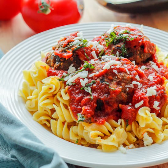 Vegan Eggplant Meatballs - Recipe photo by feelgoodfoodblog